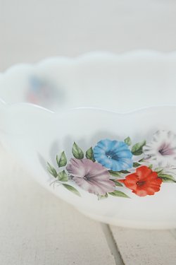 画像1: アルコパル ミルクガラス花柄ボウル 
