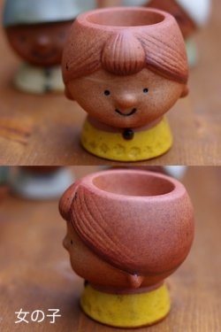 画像4: 陶器製エッグスタンド 人形型