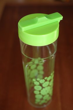 画像1: プラスチック冷水筒 お茶ポット グリーン花模様