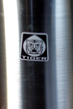 画像3: タイガー魔法瓶 シャトーポット PHD-1000 ステンレス×茶