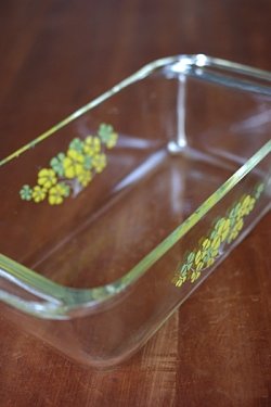 画像1: iwaki パイレックス 深焼き皿 パウンド型 小花柄
