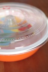 画像: プチンの丸型水切篭  ザル付保存容器 オレンジ