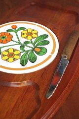画像: ナイフ付き 木製まな板 花柄