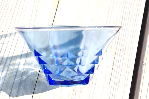 画像: ガラス小鉢 青三角11.5cm