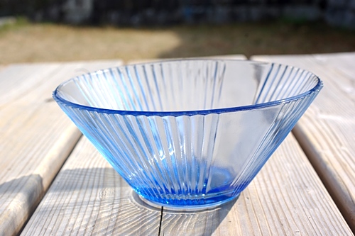 画像: ガラス鉢 青縞模様17.5cm