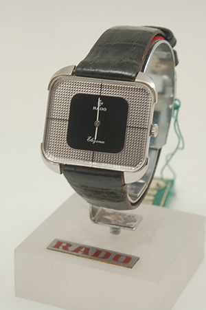 画像1: アンティーク腕時計 ラドー RADO エレガンス (手巻) (1)