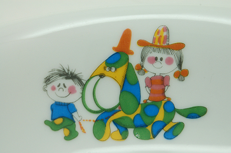 画像: 菱松陶苑 深形絵皿 犬と子供