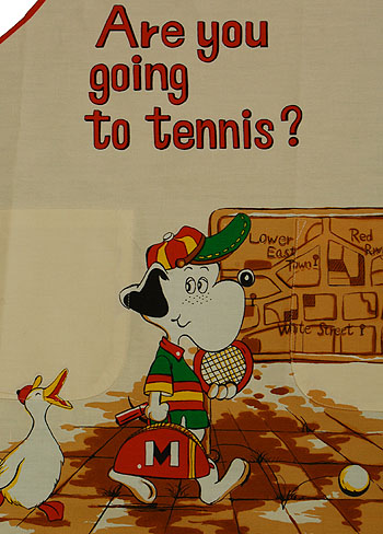 画像: エプロン 白地テニス犬柄