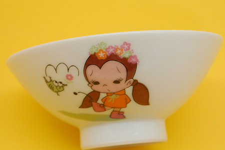 画像: 菱松陶苑 女の子お茶碗