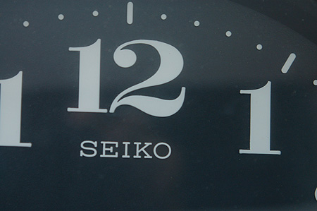 画像: SEIKO(セイコー)壁掛け時計 白枠